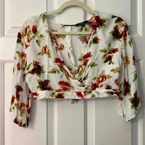 Ambiance‎ Rayon Floral Wrap Crop Top Size M